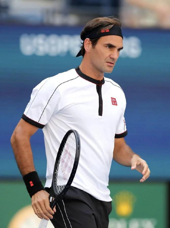 九游互动体验-包含费德勒焦点对战，詹姆斯与50激战G2分钟，反败为胜胜负难料！赛场气氛高涨的词条